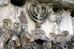 Titus-Arch-Menorah